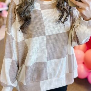 Neutral Checkered Waffle Knit Pullover - Cream & Taupe
